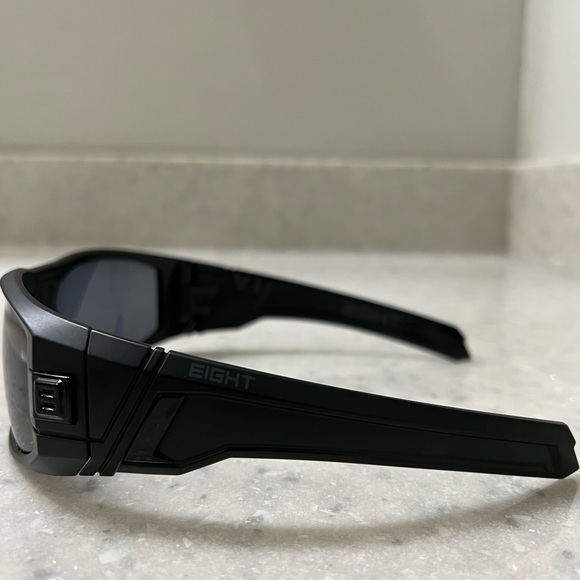 8 eyewear sunglasses - Picture 5 of 6